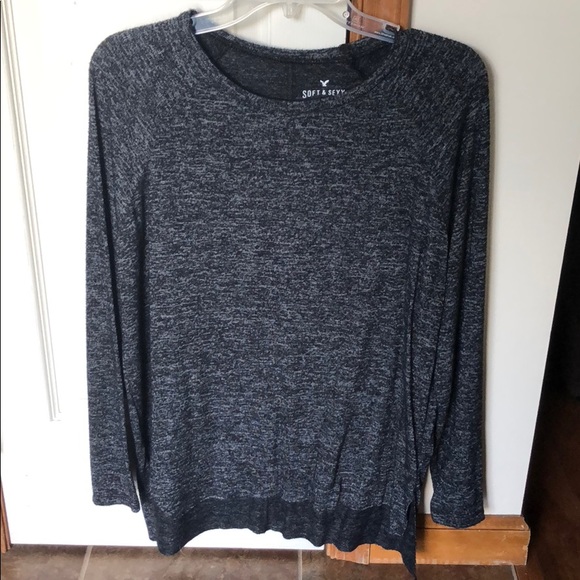 Sweater - Picture 1 of 2